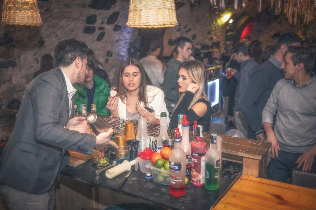 Hotel Due Platani Cornedo Vicentino Kültér fotó